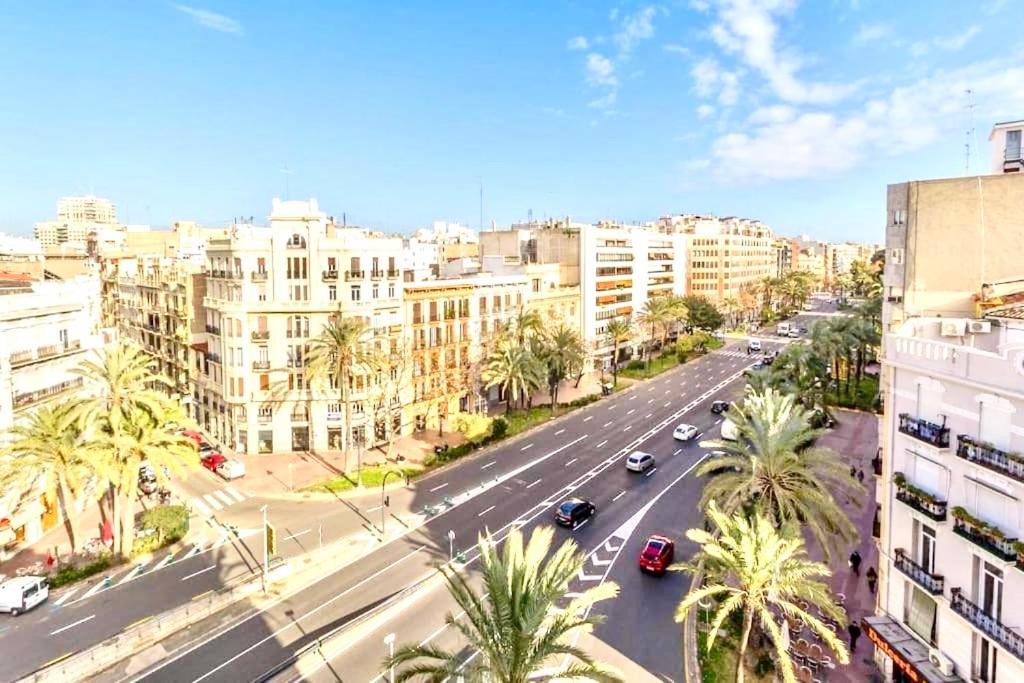 El Palacete Gran Via Валенсія Екстер'єр фото